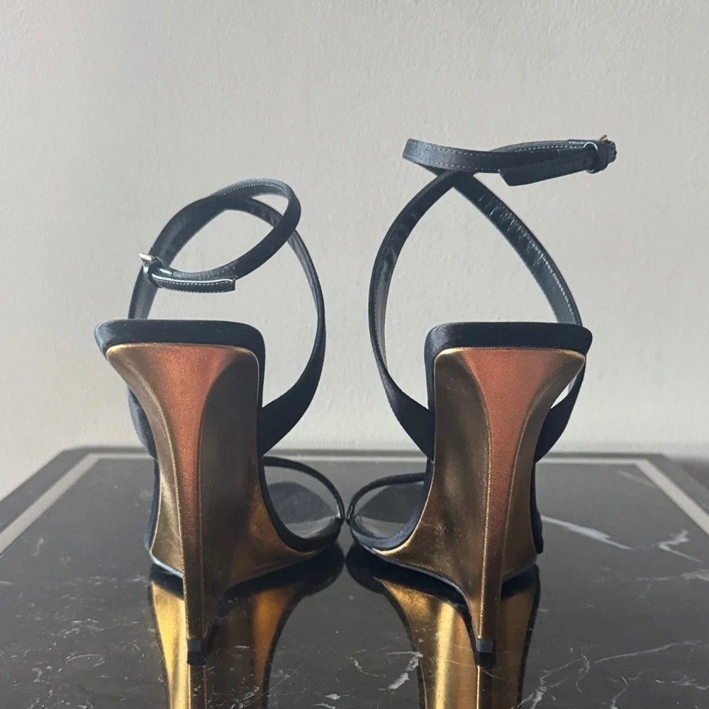 Saint Laurent Salome Black and Gold Wedges 39 NIB - Picture 4 of 5